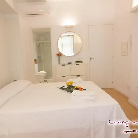 Living Corregeria Valencia